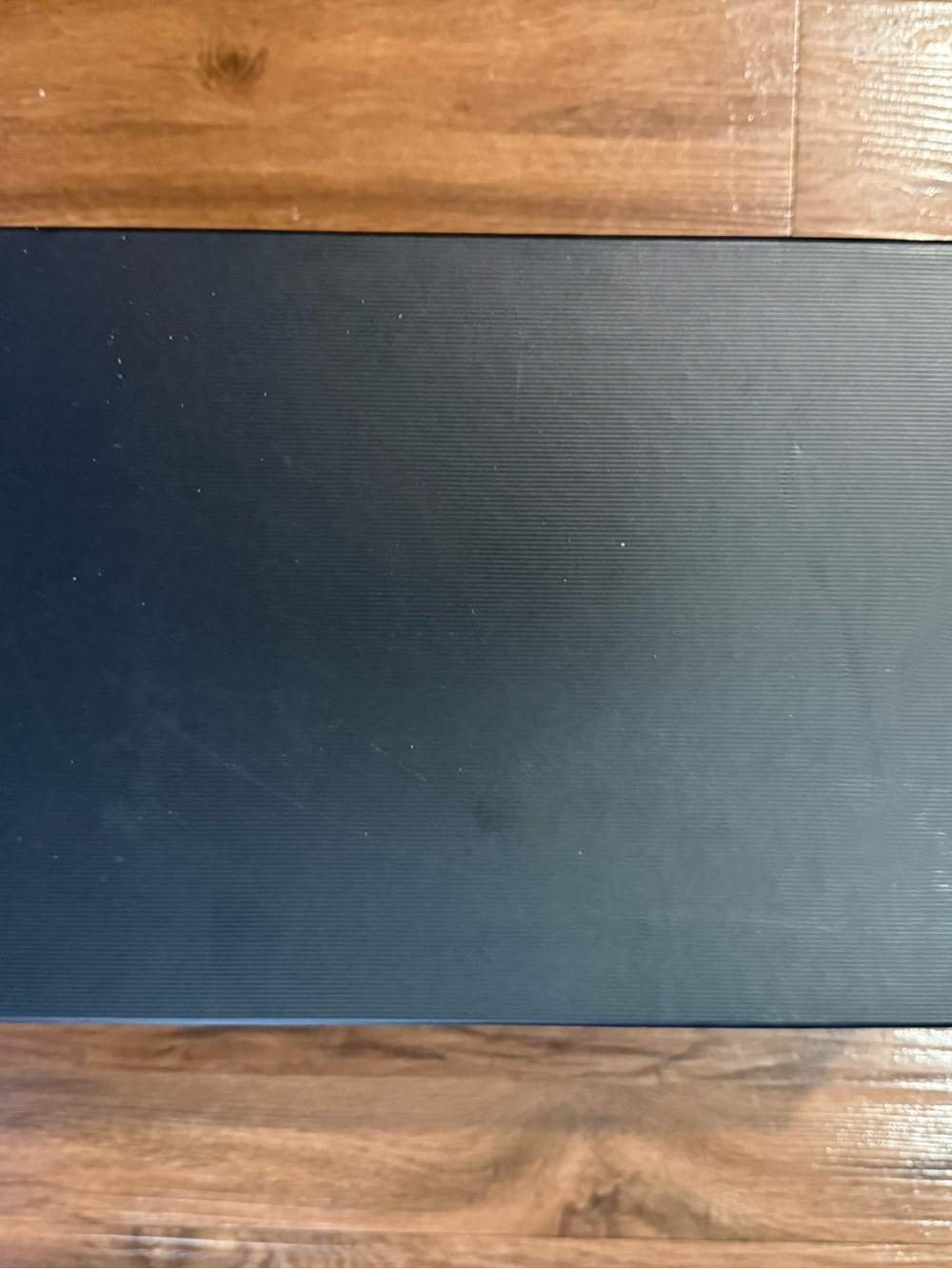 Men’s Gucci Pursuit '72 Rubber Slide
'Black' Size EUR 45 US Men's 11.5 or 12 - Picture 7 of 10